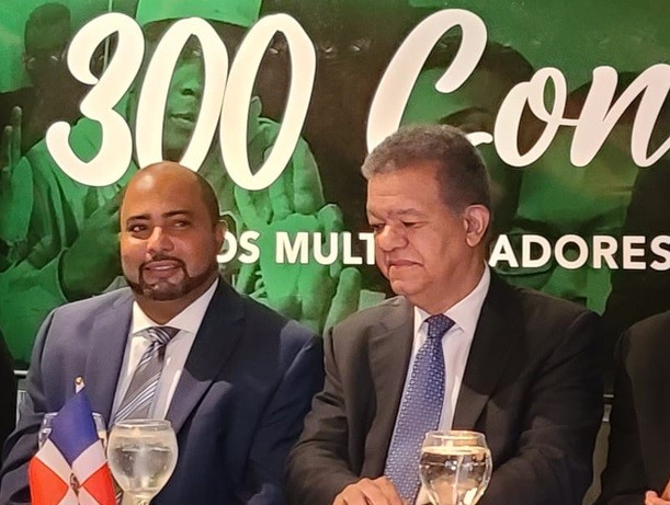 0 0 0 Parrafo 7. Reconoce y enaltece labor 300 con Leonel